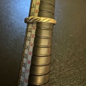 Silver Twisted Band Sz 6 Ring